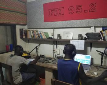 Radio station resumes work after repair of the tower