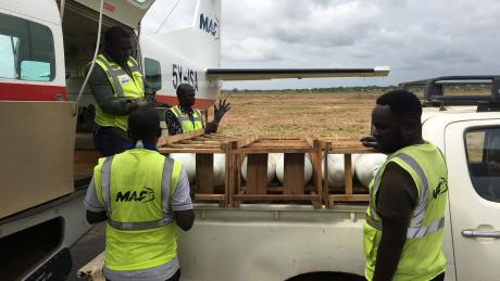 Loading oxygen cylinders 