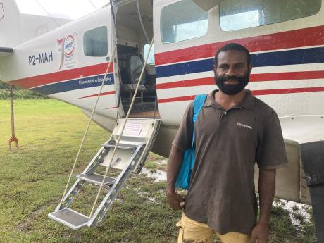Job Tom posing in front of P2-MAH at Suabi Airstrip