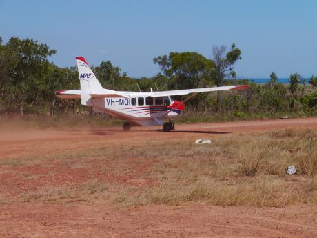 MAF plane landing