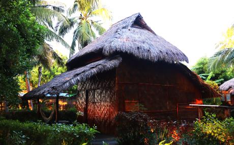 The eco-lodge at Barry's Place.