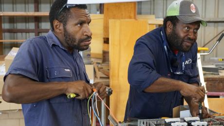 Leigh MacRae trains Sylvester & Patrick