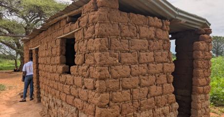 The condition of the clinic in Chidudu