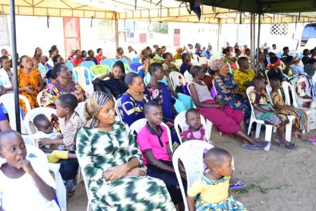 People listening to the preaching in Shinyanga
