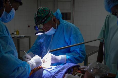 Surgeon performing a surgery on Liva